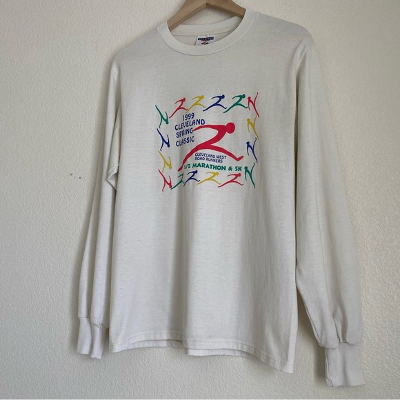 Vintage 1999 Cleveland Spring Classic front and back printed long sleeve t-shirt - Picture 5 of 11